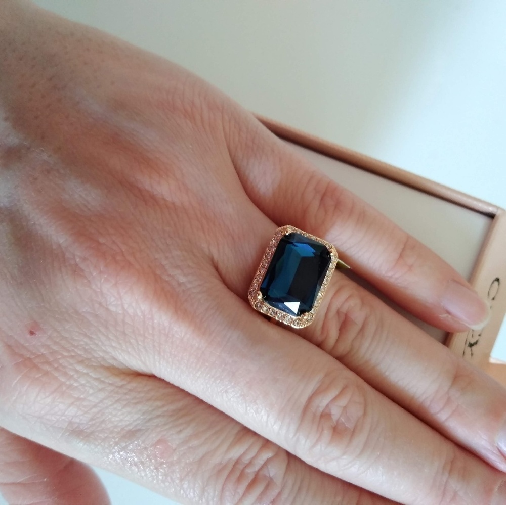 Nwt Rose Gold with Blue Rhinestone Ring Size 8